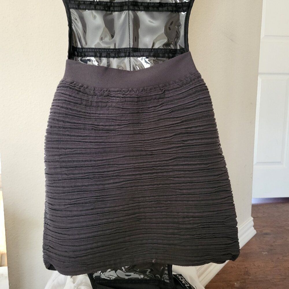 Bodycon skirt SIZE M